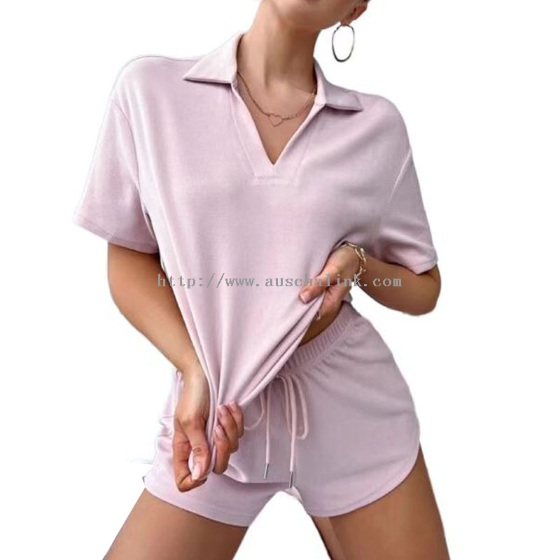 2022 Summer Short Sleeve V-neck Solid Color Top And Shorts Casual Suit for Women