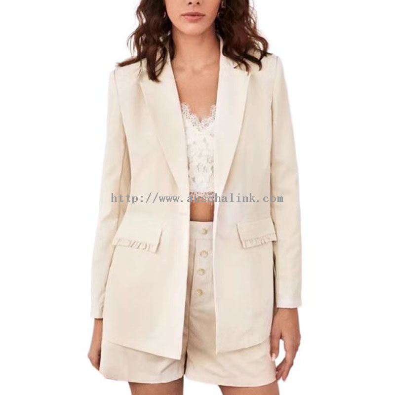2022 New Design Solid Color Lapel Collar Fringed Trim Blazer And Shorts Two-piece Suit for Women