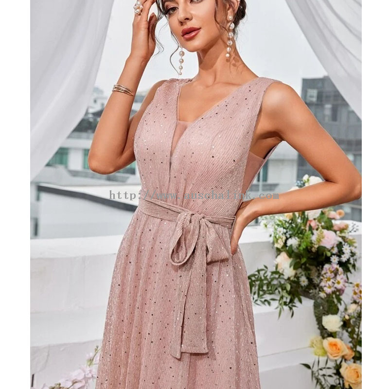 2022 New Contrasting Color Mesh V-neck Belted And Sequined Sexy Bridesmaid Dresses for Women