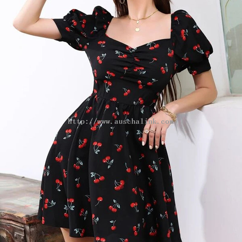 OEM/ODM High Quality Full Body Cherry Sweet Collar Bubble Sleeve Flared Casual Dress Women